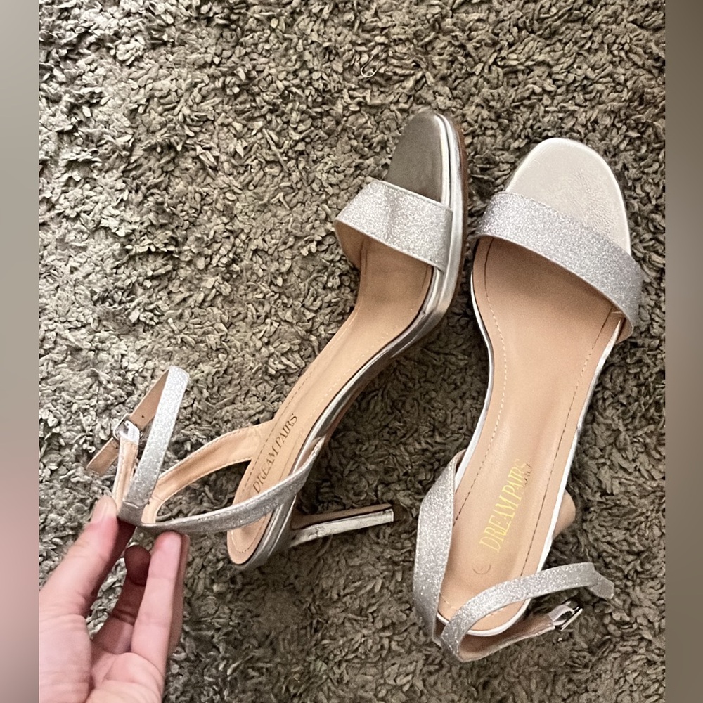 SILVER HEEL